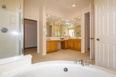 2063 E Bartlett Pl, Chandler, AZ 85249 photo 18