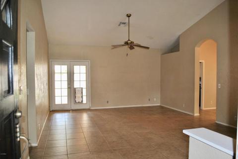 844 E Lexington Ave, Gilbert, AZ 85234 photo 2