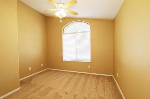 4701 E Abraham Ln, Phoenix, AZ 85050 photo 16