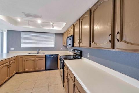 1808 E Paradise Ln, Phoenix, AZ 85022 photo 5