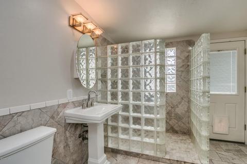 5702 N 11th St, Phoenix, AZ 85014 photo 9