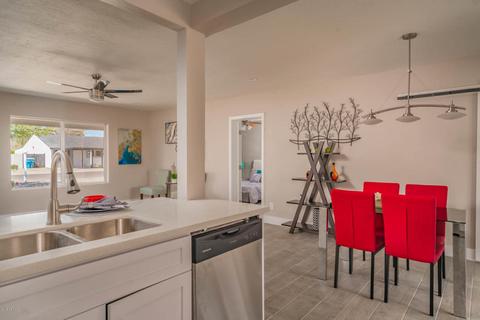 3411 N 26th Pl, Phoenix, AZ 85016 photo 9