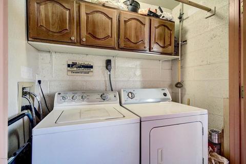 4303 E Cactus Rd #422, Phoenix, AZ 85032 photo 21