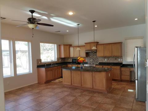 4253 E Cullumber Ct, Gilbert, AZ 85234 photo 9