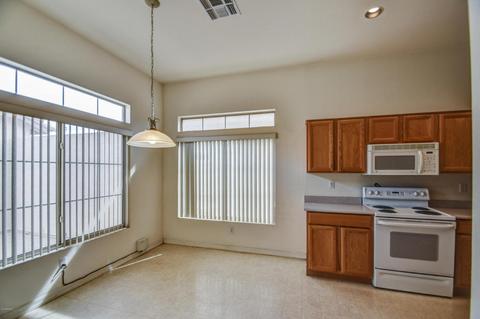 4669 E Apricot Ln, Gilbert, AZ 85298 photo 15