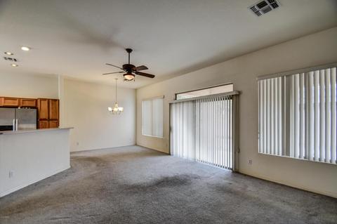 4669 E Apricot Ln, Gilbert, AZ 85298 photo 9
