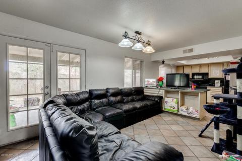 1350 E Grove Cir, Mesa, AZ 85204 photo 2