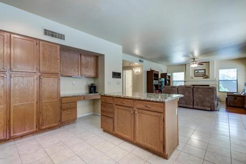811 W Harbor Dr, Gilbert, AZ 85233 photo 20