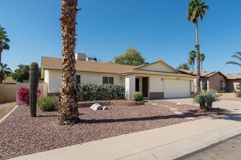 4829 E Desert View Dr, Phoenix, AZ 85044 photo 2