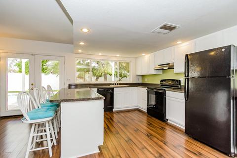 4065 E Cholla St, Phoenix, AZ 85028 photo 7