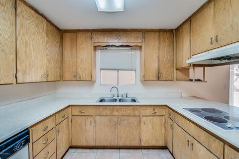 556 W 3rd Pl, Mesa, AZ 85201 photo 7