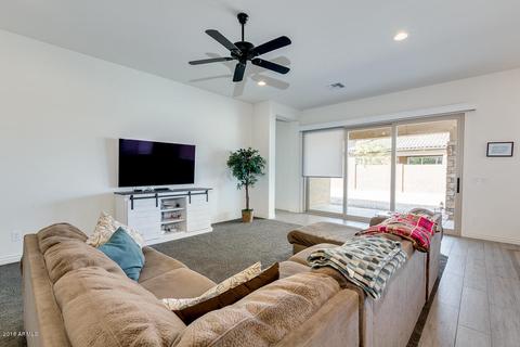 3726 E Carob Dr, Gilbert, AZ 85298 photo 10