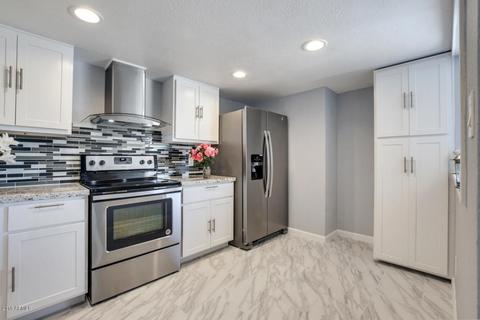 4201 E Camelback Rd #16, Phoenix, AZ 85018 photo 2