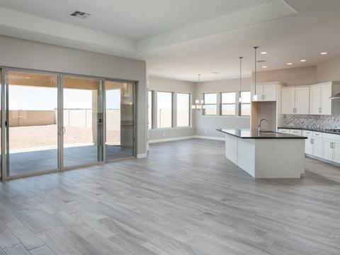 4318 S Binary Cir, Mesa, AZ 85212 photo 2