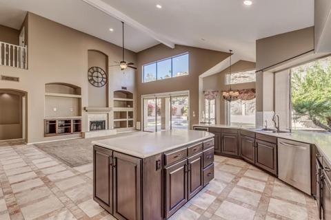 620 E Brookwood Ct, Phoenix, AZ 85048 photo 3