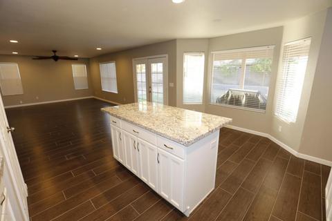 4530 E Rock Wren Rd, Phoenix, AZ 85044 photo 10