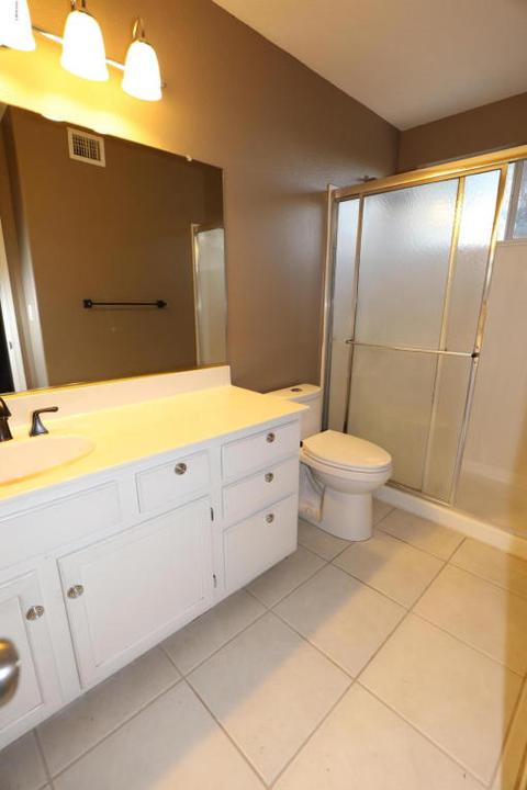 4530 E Rock Wren Rd, Phoenix, AZ 85044 photo 18