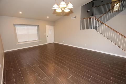4530 E Rock Wren Rd, Phoenix, AZ 85044 photo 5