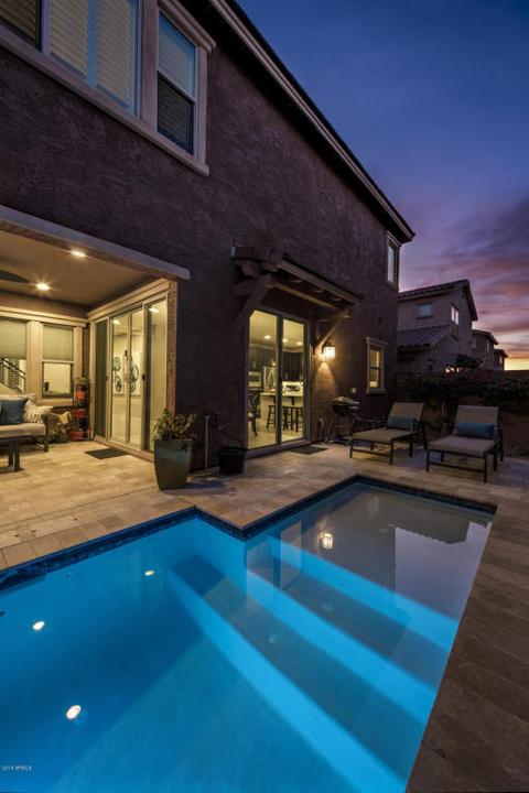4652 E Patrick Ln, Phoenix, AZ 85050 photo 3