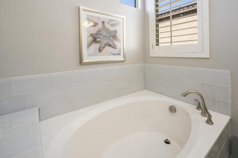 4652 E Patrick Ln, Phoenix, AZ 85050 photo 16