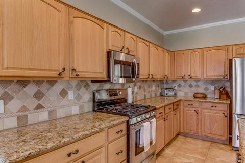 1330 E Parkview Dr, Gilbert, AZ 85295 photo 11
