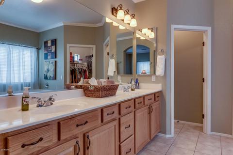 1330 E Parkview Dr, Gilbert, AZ 85295 photo 23
