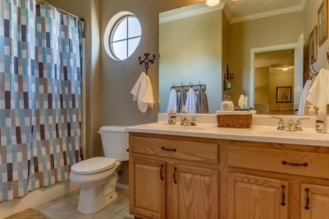 1330 E Parkview Dr, Gilbert, AZ 85295 photo 28