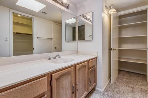 8344 N 21st Dr #I203, Phoenix, AZ 85021 photo 4
