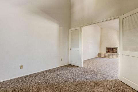 8344 N 21st Dr #I203, Phoenix, AZ 85021 photo 9