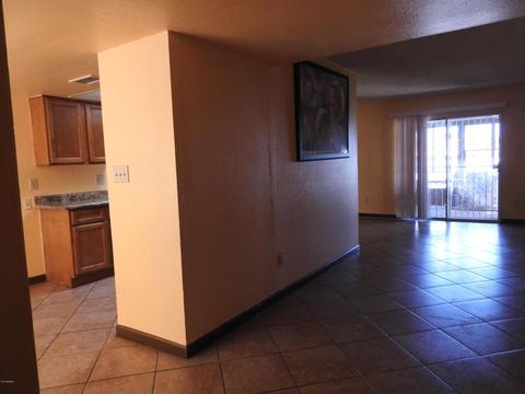 1944 E Caldwell St, Phoenix, AZ 85042 photo 4
