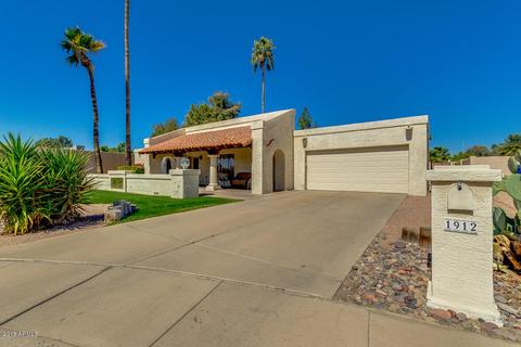1912 El Freda Rd, Tempe, AZ 85284 photo 2