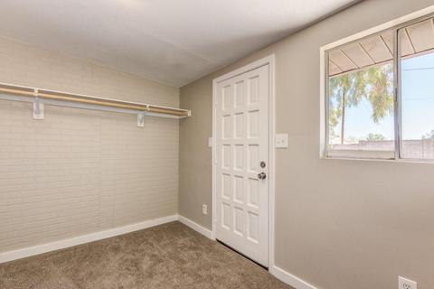2231 E Desert Ln, Phoenix, AZ 85042 photo 30