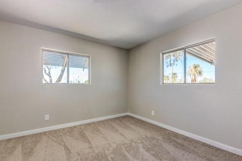 2231 E Desert Ln, Phoenix, AZ 85042 photo 25