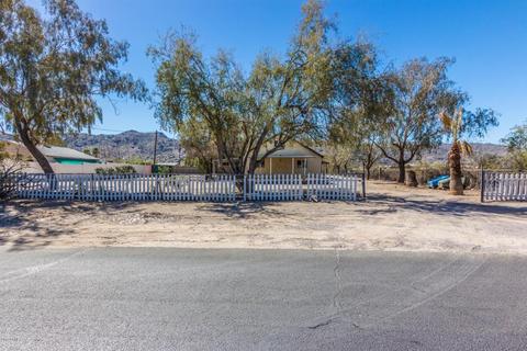 2231 E Desert Ln, Phoenix, AZ 85042 photo 2