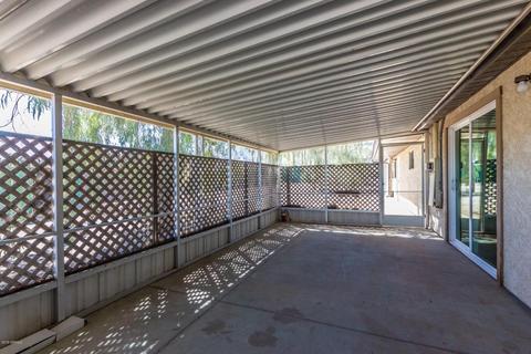 2231 E Desert Ln, Phoenix, AZ 85042 photo 13