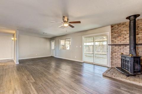 2231 E Desert Ln, Phoenix, AZ 85042 photo 19
