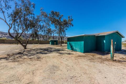 2231 E Desert Ln, Phoenix, AZ 85042 photo 8
