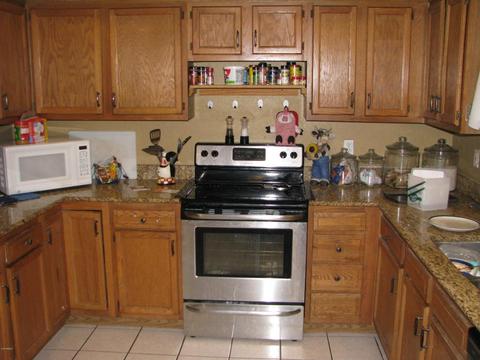 124 S Malcolm Dr, Apache Junction, AZ 85120 photo 3