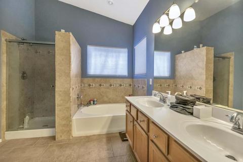 3935 E Taro Ln, Phoenix, AZ 85050 photo 11