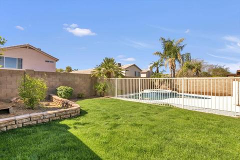 3935 E Taro Ln, Phoenix, AZ 85050 photo 17