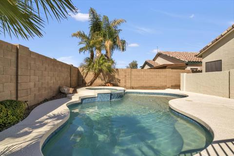 3935 E Taro Ln, Phoenix, AZ 85050 photo 19
