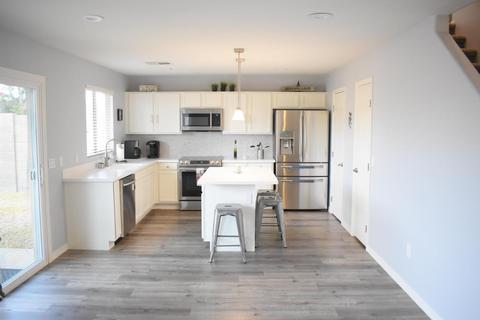 4048 E Melinda Ln, Phoenix, AZ 85050 photo 5