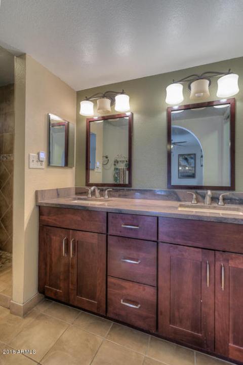 817 E Sandra Ter, Phoenix, AZ 85022 photo 17