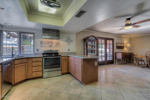 817 E Sandra Ter, Phoenix, AZ 85022 photo 10
