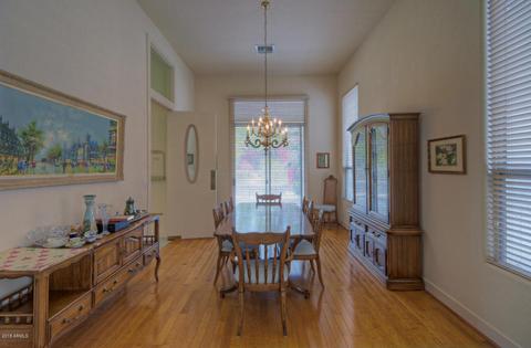 3030 E Squaw Peak Cir, Phoenix, AZ 85016 photo 6