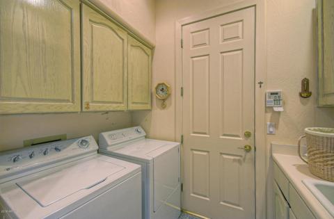 3030 E Squaw Peak Cir, Phoenix, AZ 85016 photo 14
