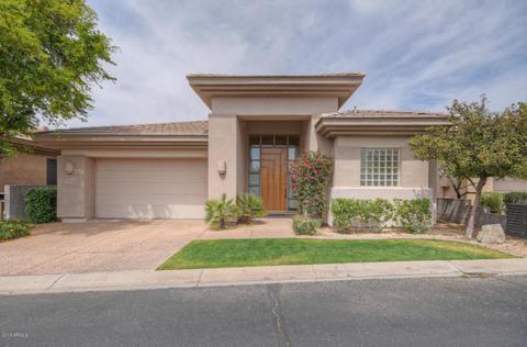 3030 E Squaw Peak Cir, Phoenix, AZ 85016 photo 1