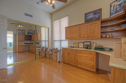 3030 E Squaw Peak Cir, Phoenix, AZ 85016 photo 12
