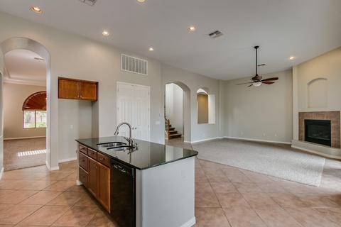 4519 E Carriage Way, Gilbert, AZ 85297 photo 12