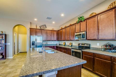 820 E Gary Ln, Phoenix, AZ 85042 photo 12